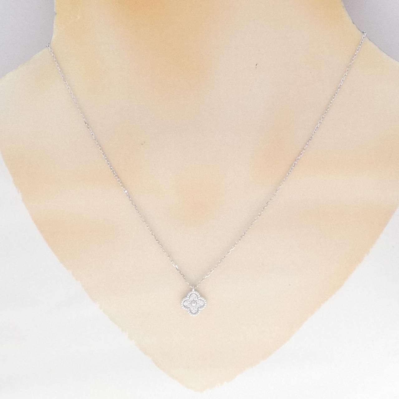 Van Cleef & Arpels Sweet Alhambra Necklace — view 6