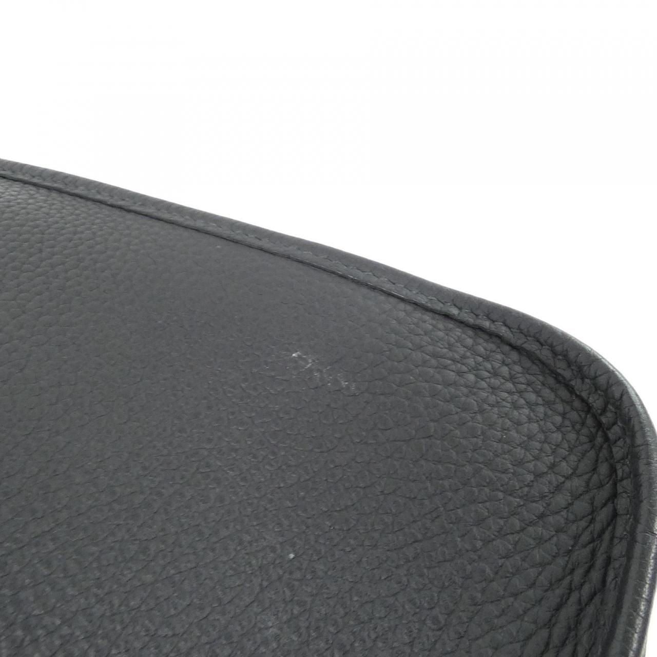 Hermes Evelyne Amazon 16 cm Shoulder Bag — view 5