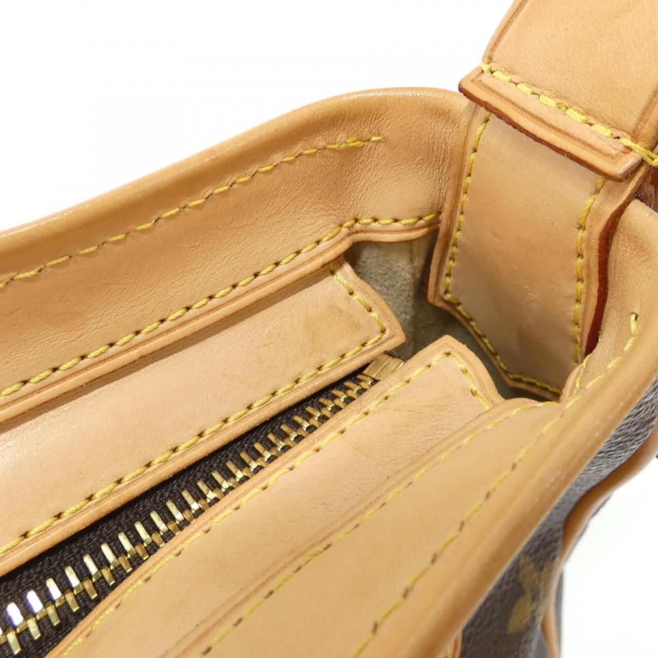 Louis Vuitton Monogram Hudson GM Shoulder Bag — view 6