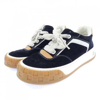 Louis Vuitton LV Tilted Sneakers — view 3