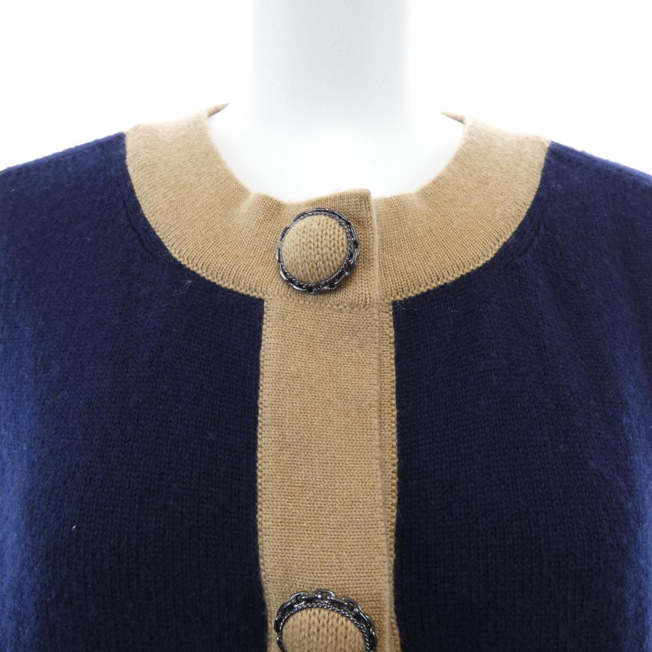 Chanel Cardigan Navy — view 5