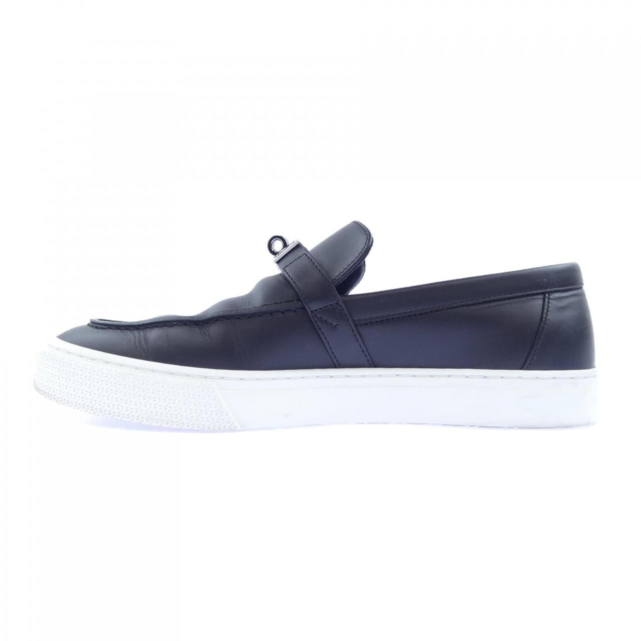 Hermes Game Kelly Buckle Shoes — view 2