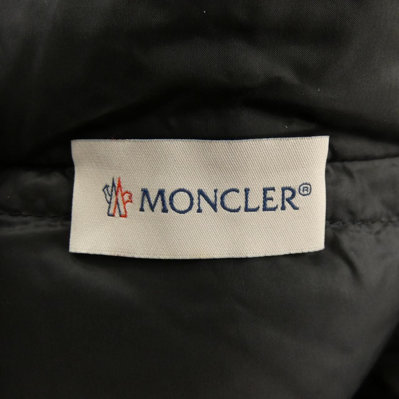 Moncler Down Jacket Black — view 5
