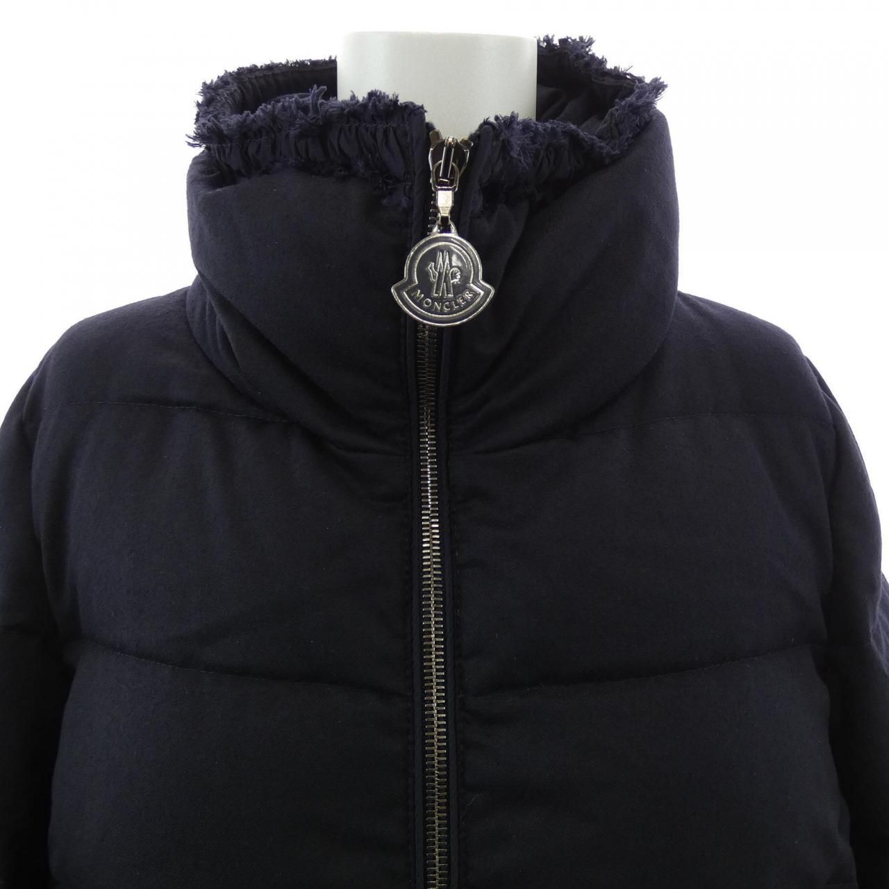 Moncler Argentes Down Jacket — view 7