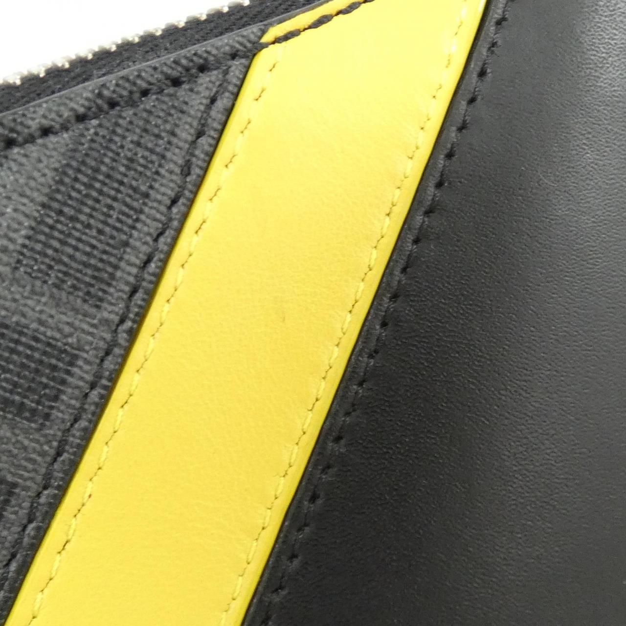 Fendi Shoulder Bag Yellow — view 5