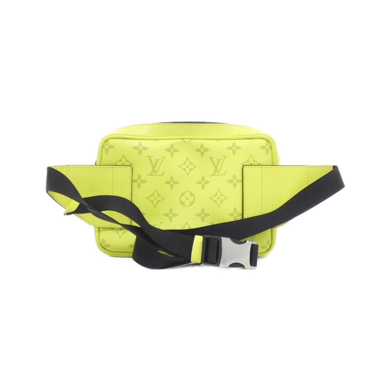 Louis Vuitton Taiga Llama Bum Bag Outdoor — view 2