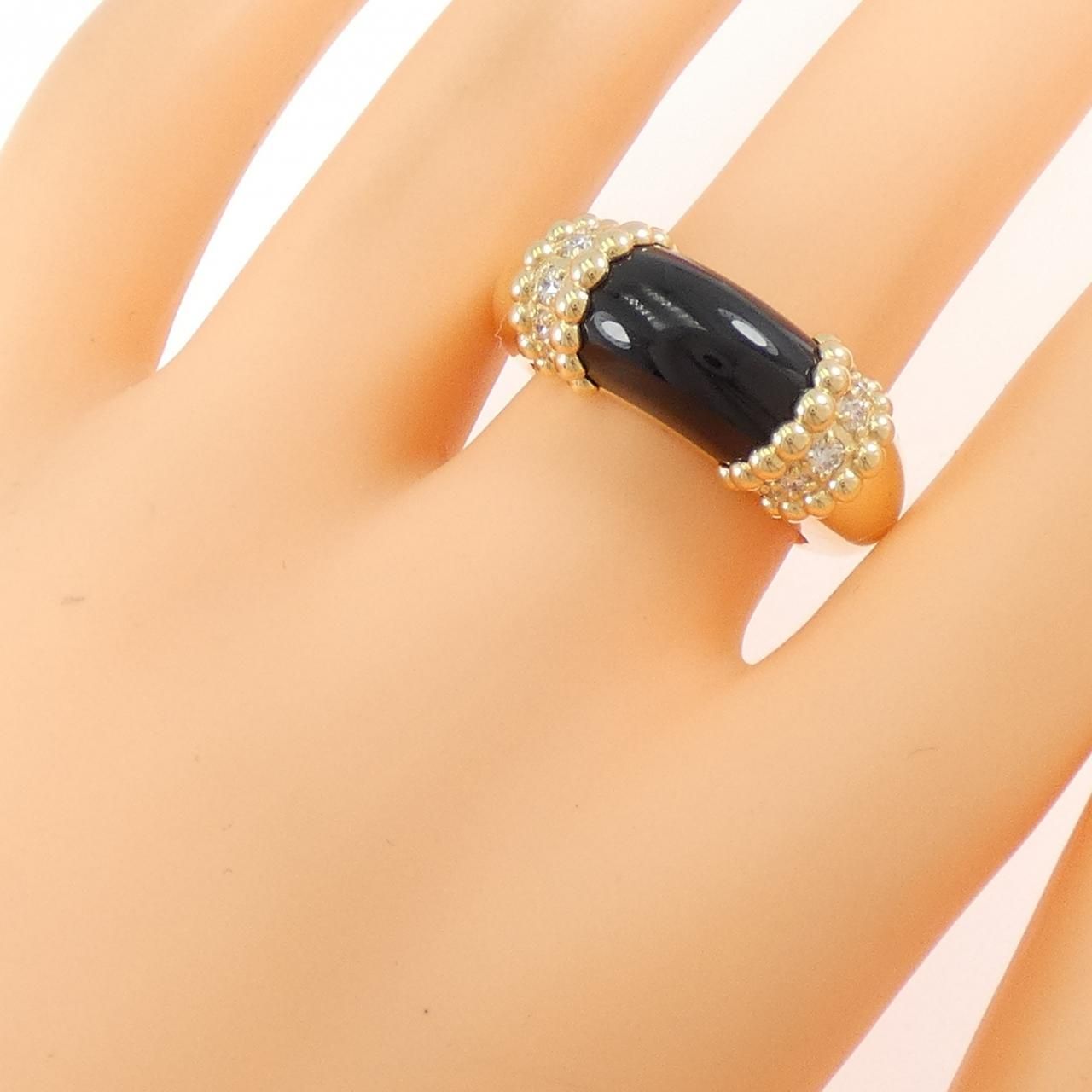 Van Cleef & Arpels Perlee Couleur Ring — view 4