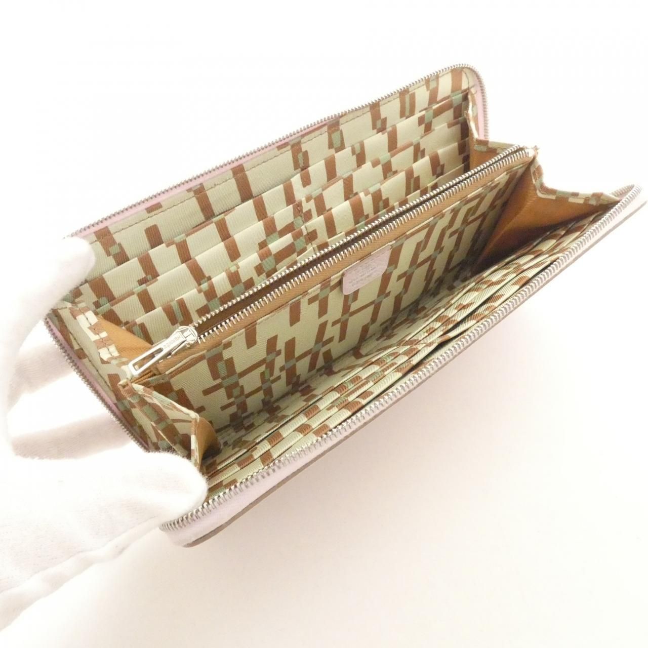 Hermes en Fil Silk in Classic Wallet — view 7