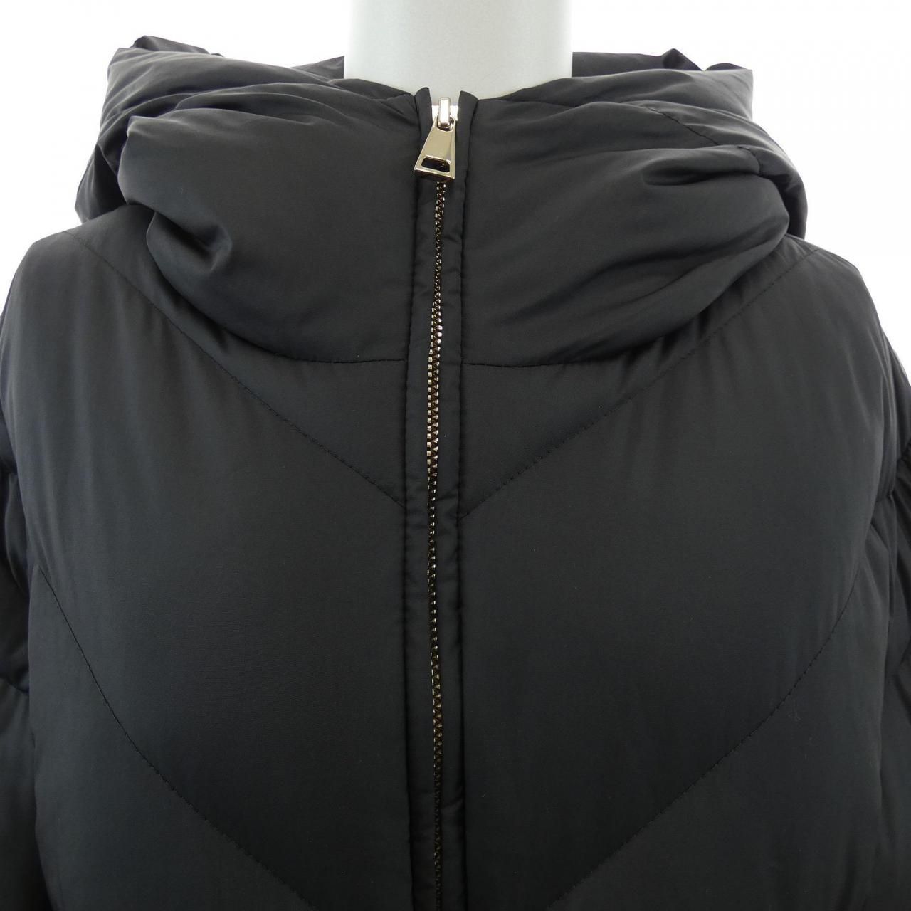 Moncler Brosse Down Jacket — view 6
