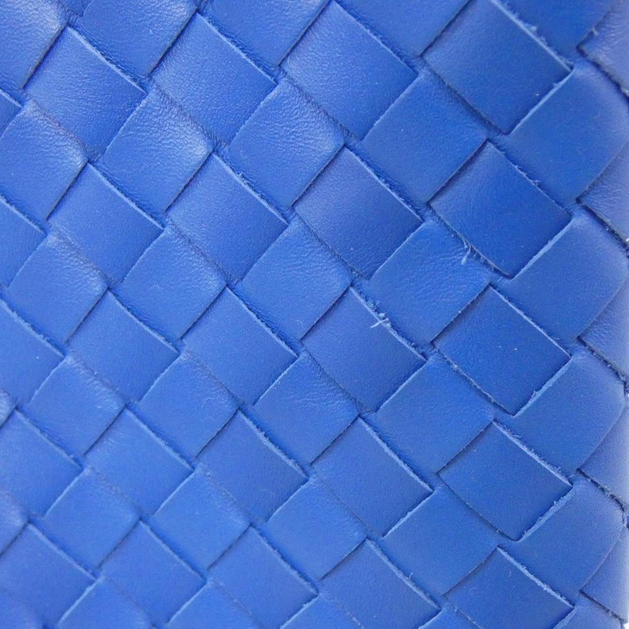 Bottega Veneta Shoulder Bag — view 3