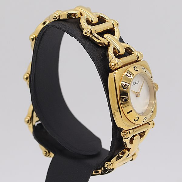 Gucci Quartz White Shell Dial Watch Tam — view 2