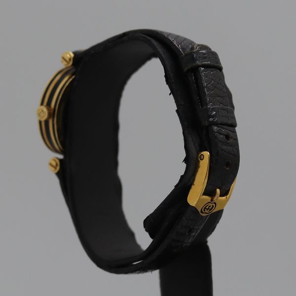 Gucci Sherry Line Quartz Black Dial Watch Nam — view 3