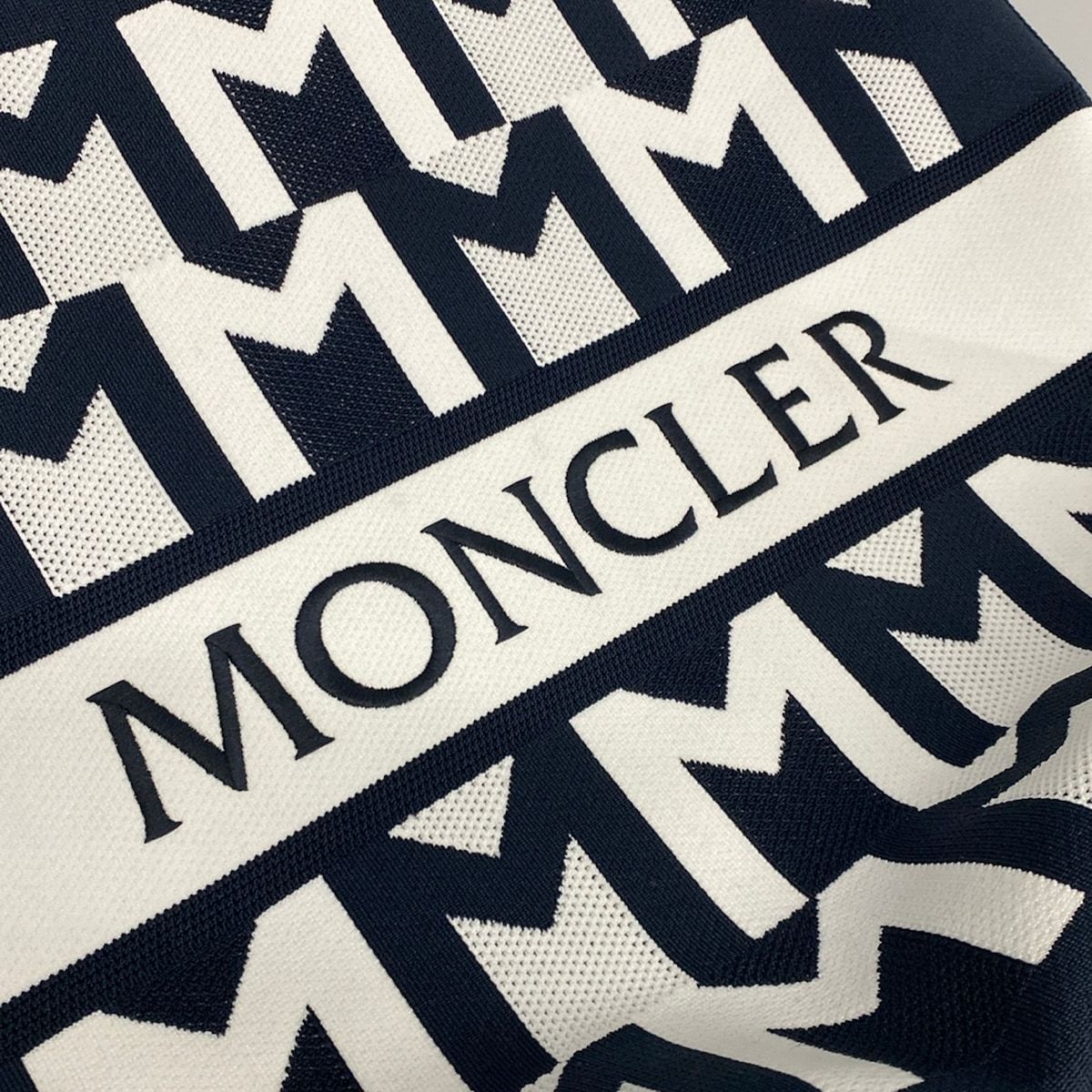 Moncler Tote Knit Navy White — view 9