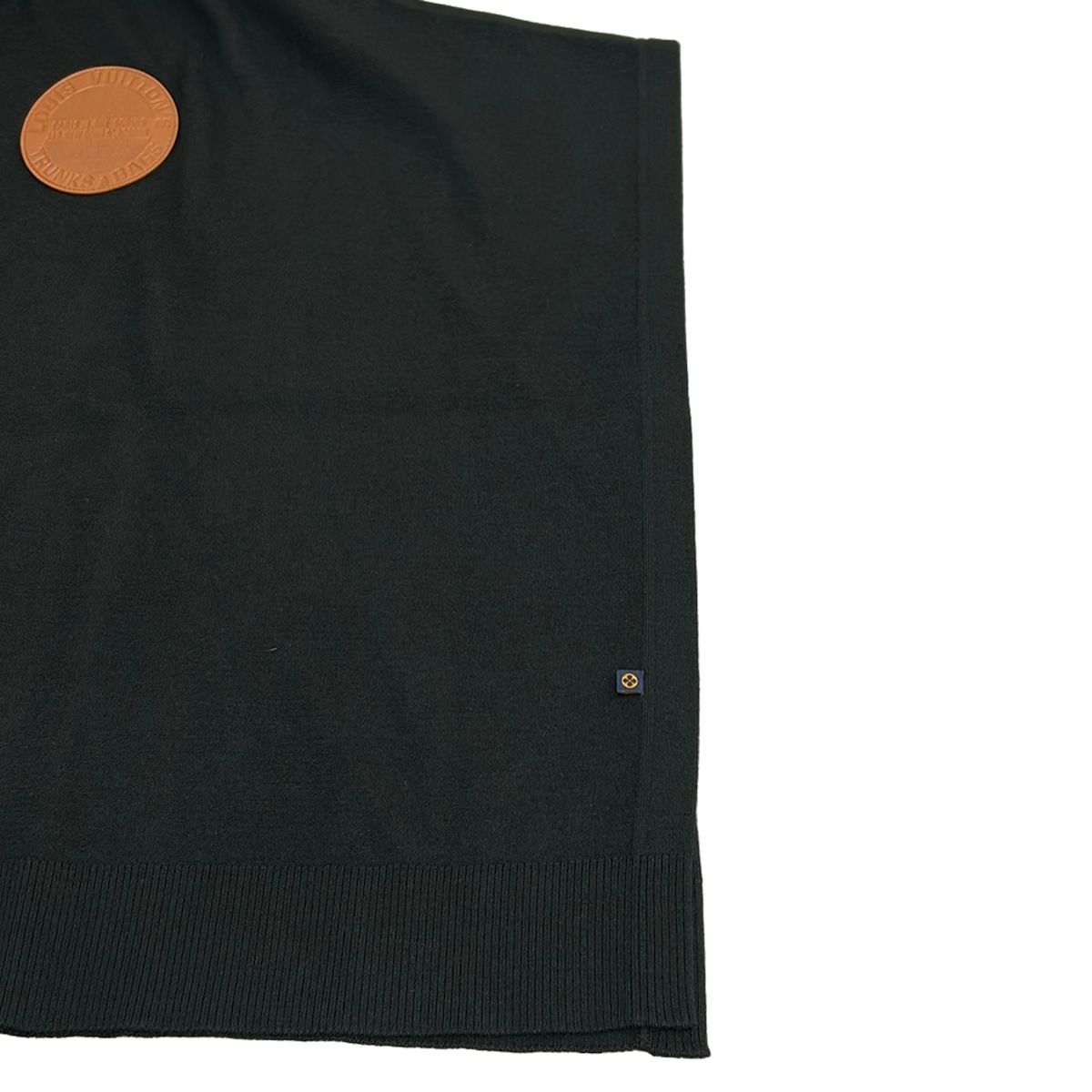 Louis Vuitton Poncho XS Black Knit Leather Patch Half Zip Cotton — view 5