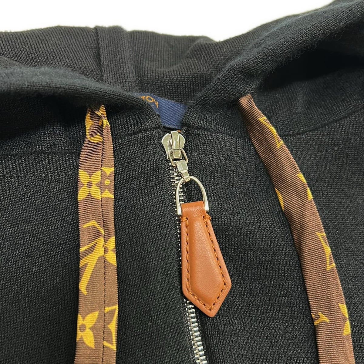 Louis Vuitton Poncho XS Black Knit Leather Patch Half Zip Cotton — view 8