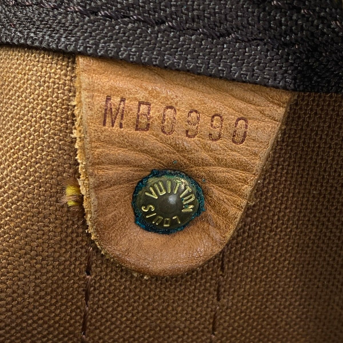 Louis Vuitton Boston Bag Monogram Keepall 50 — view 9