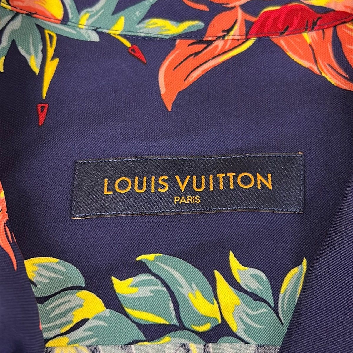 Louis Vuitton Short Sleeve Shirt S Neon Logo Aloha Navy Pink Multi Floral — view 3