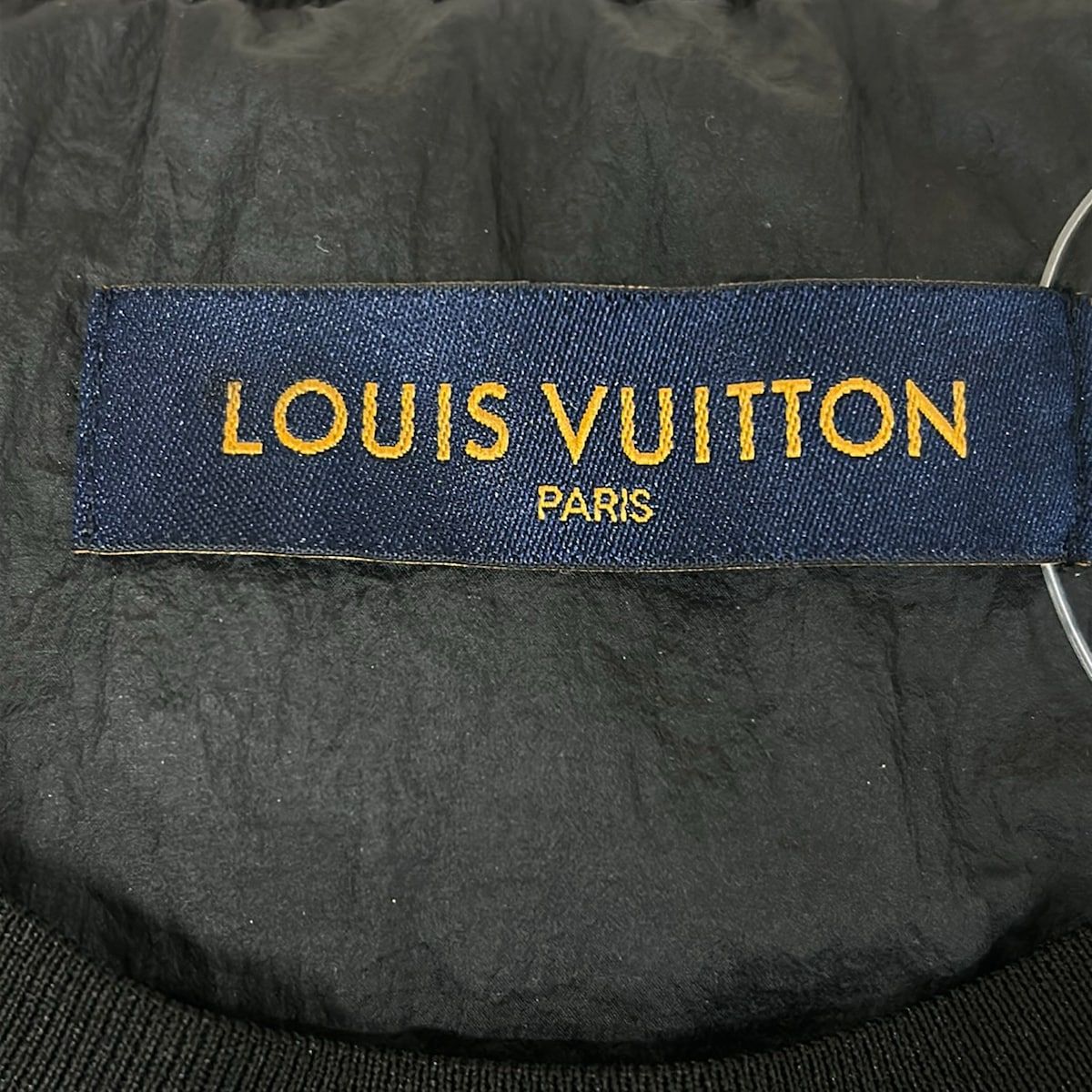 Louis Vuitton Short Sleeve Top S Technical Short Black Crew Neck Collection — view 3