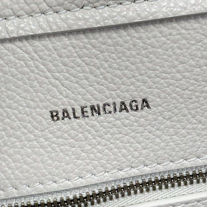 Balenciaga Tote Everyday 2.0 North South Small Shoulder Light Gray Leather — view 8