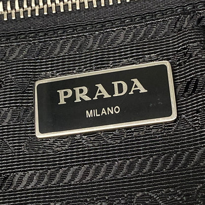 Prada Shoulder Bag Black Quilted Chain Leather — view 9