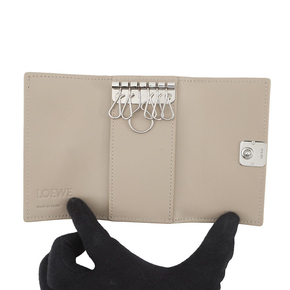 Loewe Key Case Anagram 6 Calf Leather Key Holder — view 4