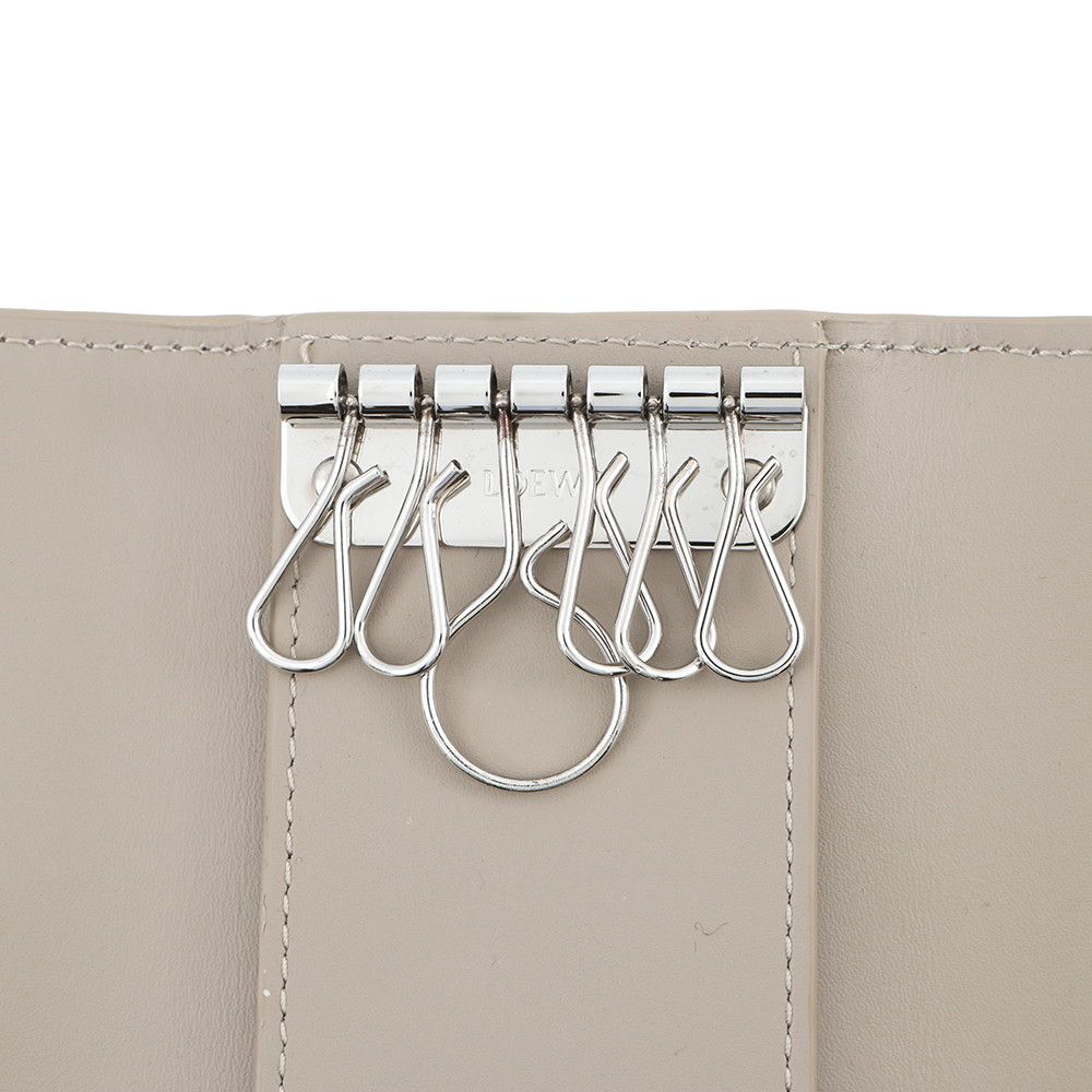 Loewe Key Case Anagram 6 Calf Leather Key Holder — view 5