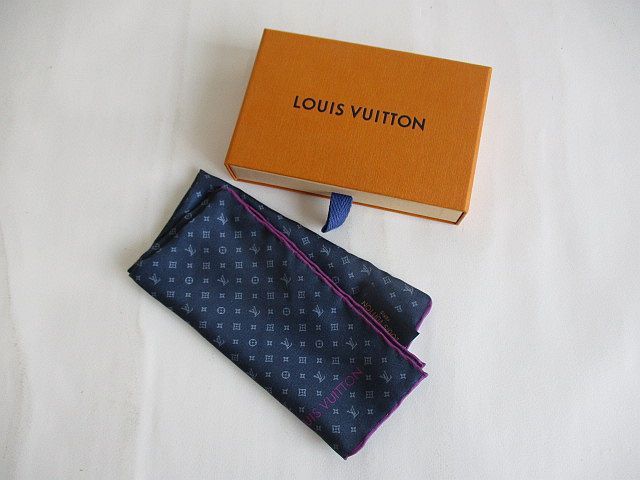 Louis Vuitton Monogram Pattern Pocket Square Navy Silk — view 5