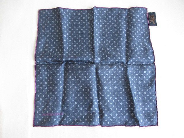 Louis Vuitton Monogram Pattern Pocket Square Navy Silk — view 4