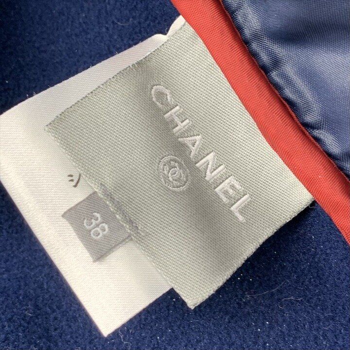 Chanel Sports CC Logo Boa Zip Up Jacket White Ivory 38 — view 6