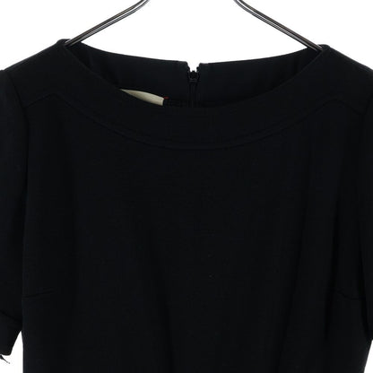 Gucci Logo Line Short Sleeve Dress Black — view 3