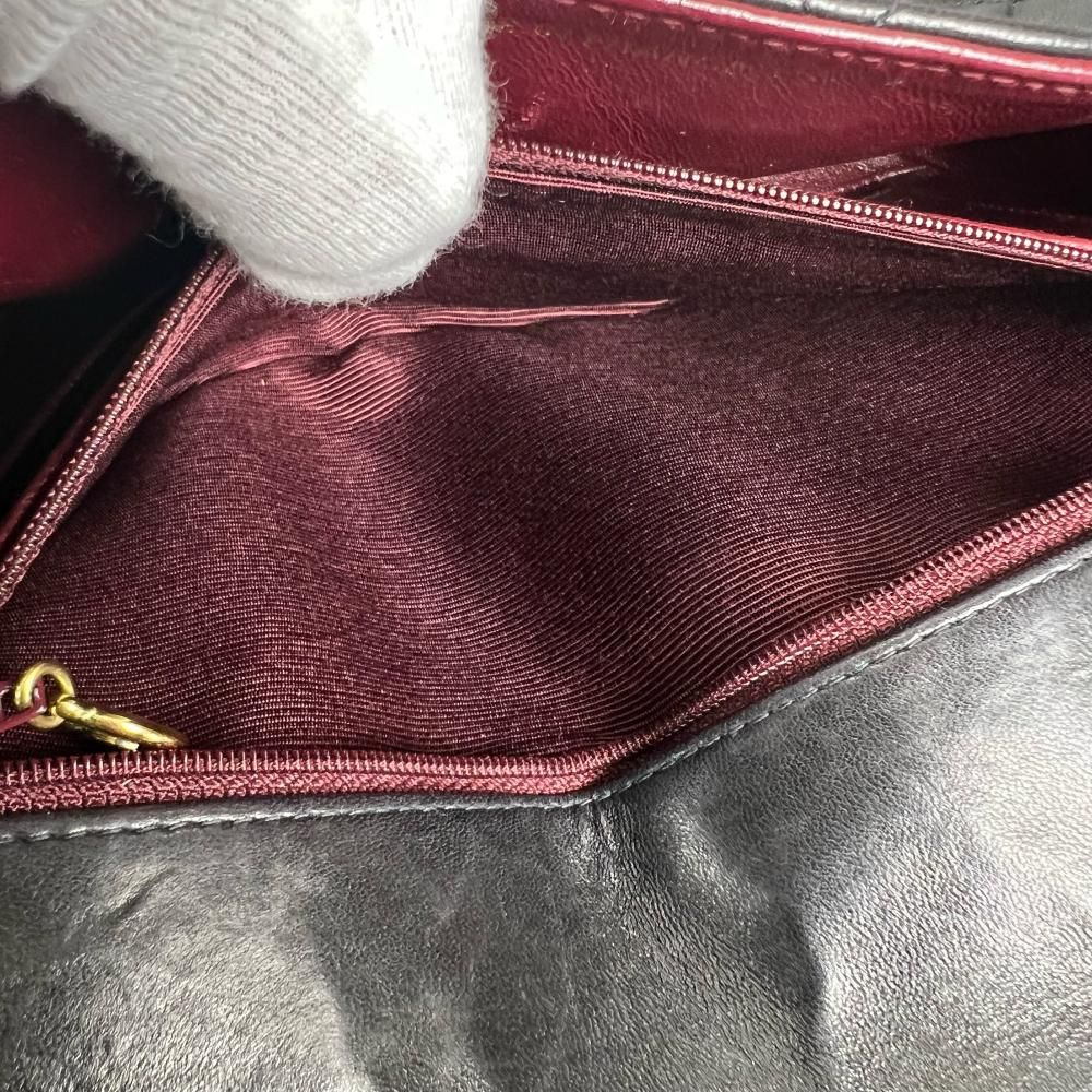 Chanel Shoulder Bag Diana 25 Gold Chain CC Logo Lambskin Black — view 7