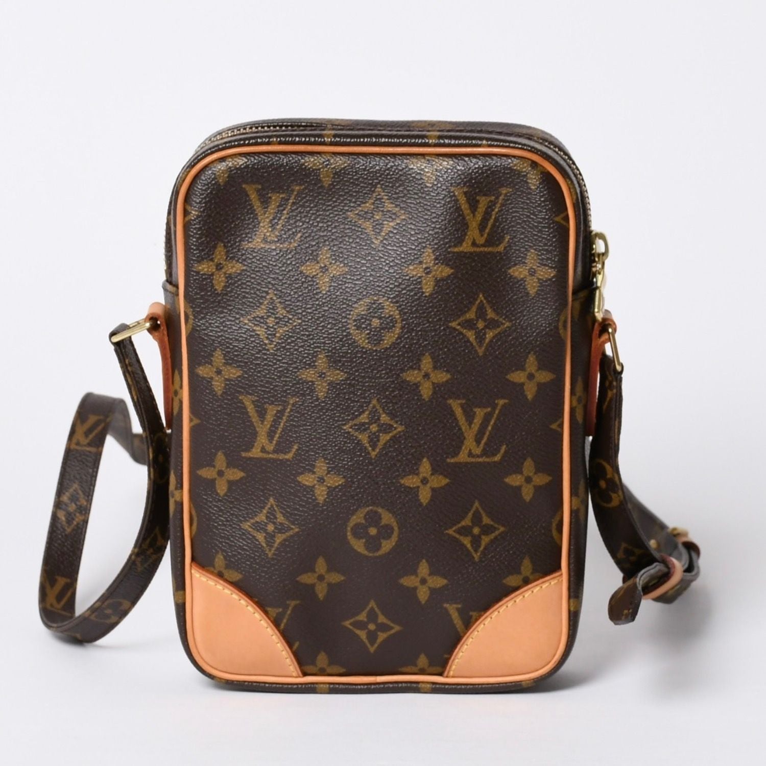 Louis Vuitton Shoulder Bag Danube Monogram Brown Gold — view 2