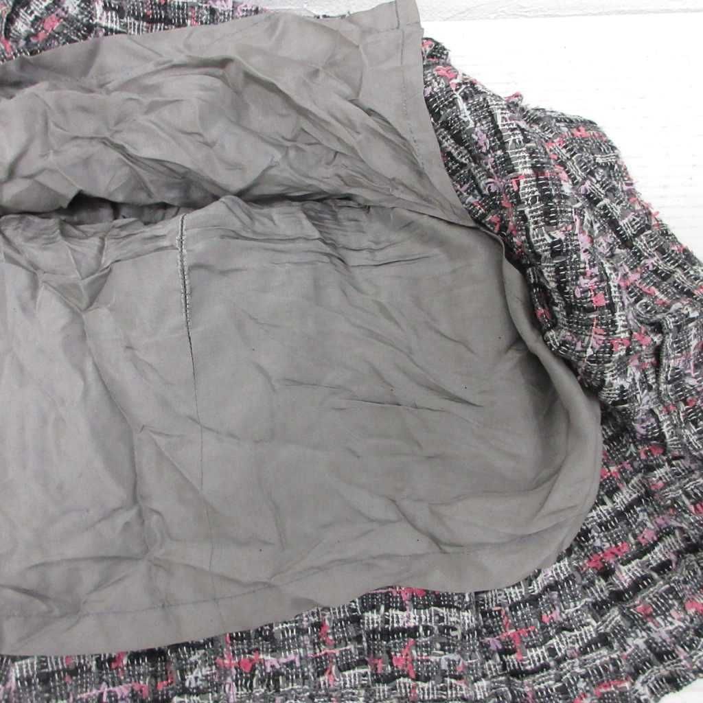 Chanel CC Logo Tweed Skirt Knee Length Silk 100% 36 Black Pink — view 5