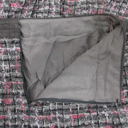 Chanel CC Logo Tweed Skirt Knee Length Silk 100% 36 Black Pink — view 6