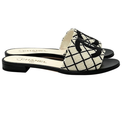 Chanel Sandals CC Logo Beads White Black 38 Summer — view 3