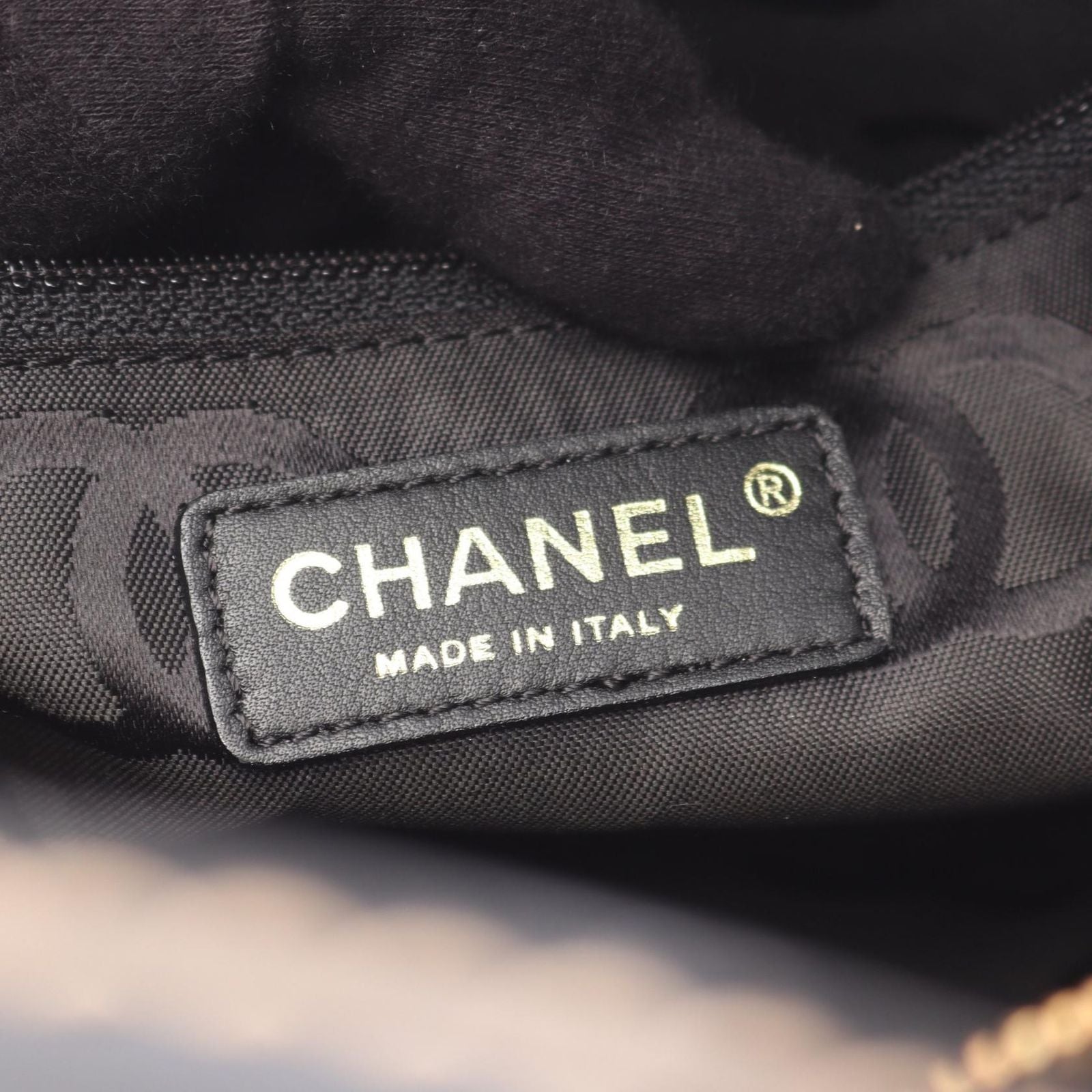 Chanel Handbag Wild Stitch Black Leather — view 4