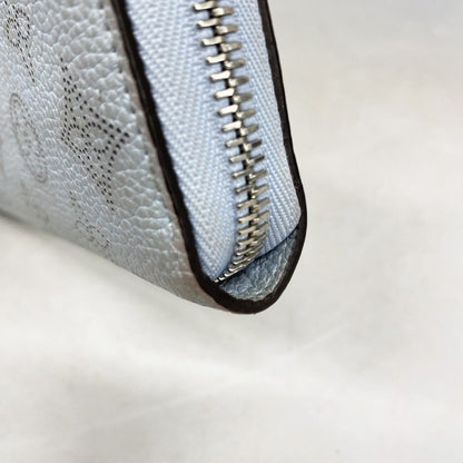 Louis Vuitton Wallet Mahina Zippy Blue Olympe — view 7