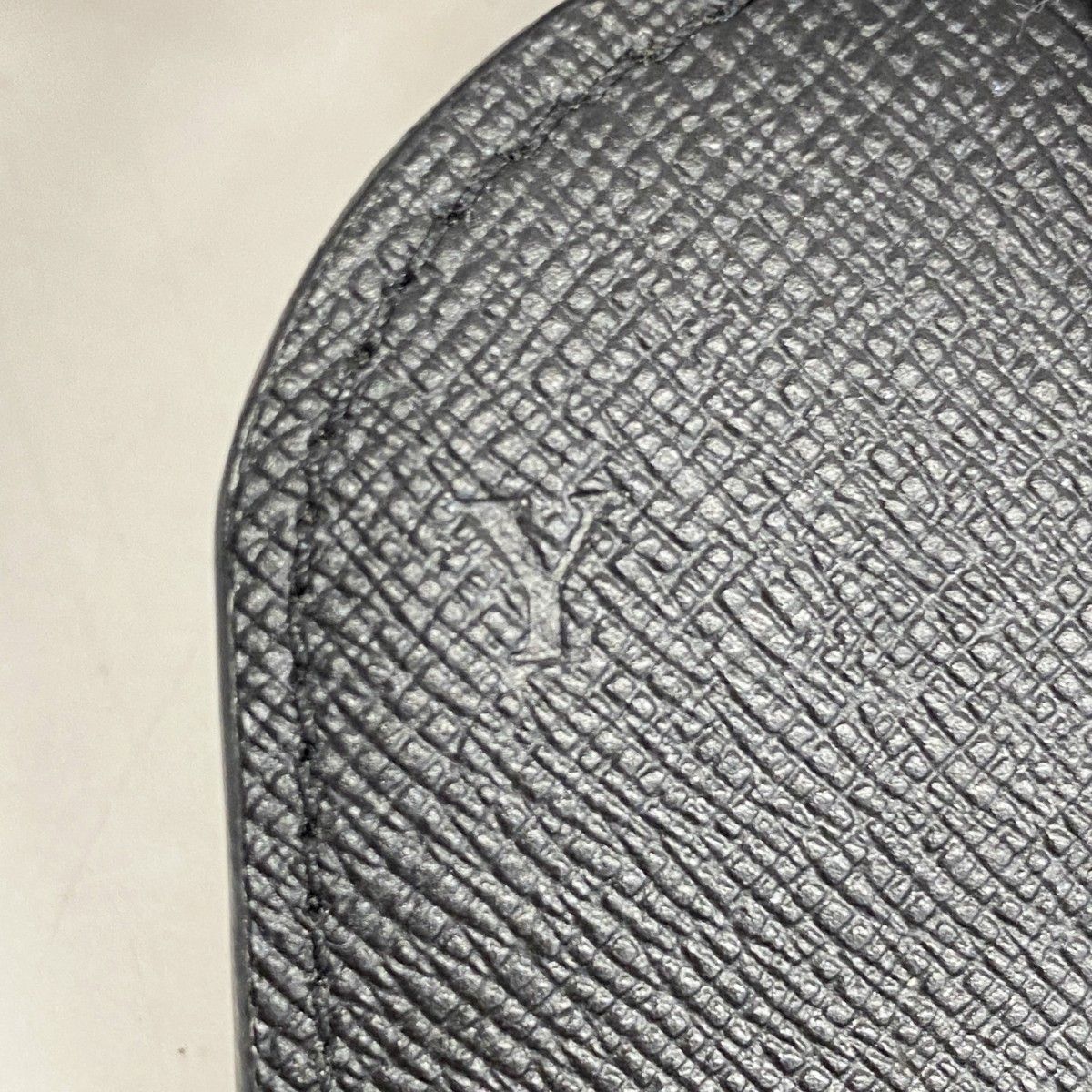 Louis Vuitton Coin Case Monogram Wild at Heart Porto Mone Rosalie Noir — view 5