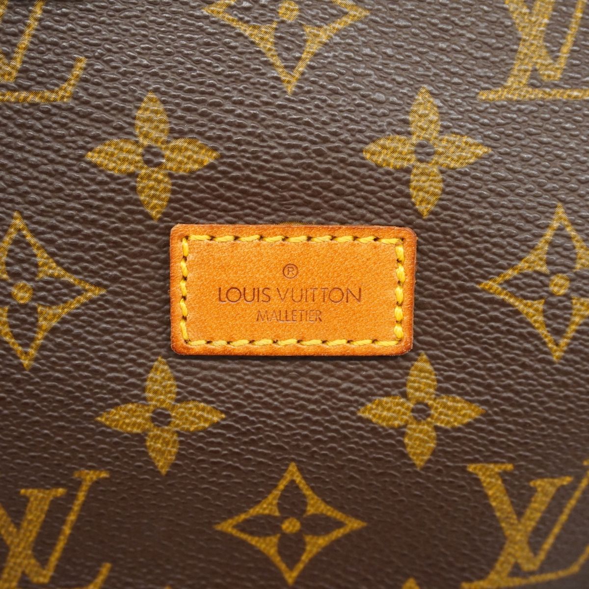 Louis Vuitton Shoulder Bag Monogram Saumur 30 Brown — view 5