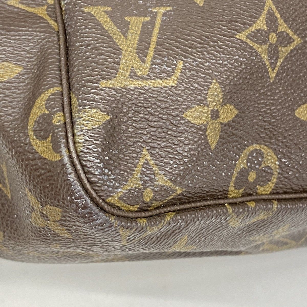 Louis Vuitton Pouch Monogram Trousse Toilet 28 Brown — view 7