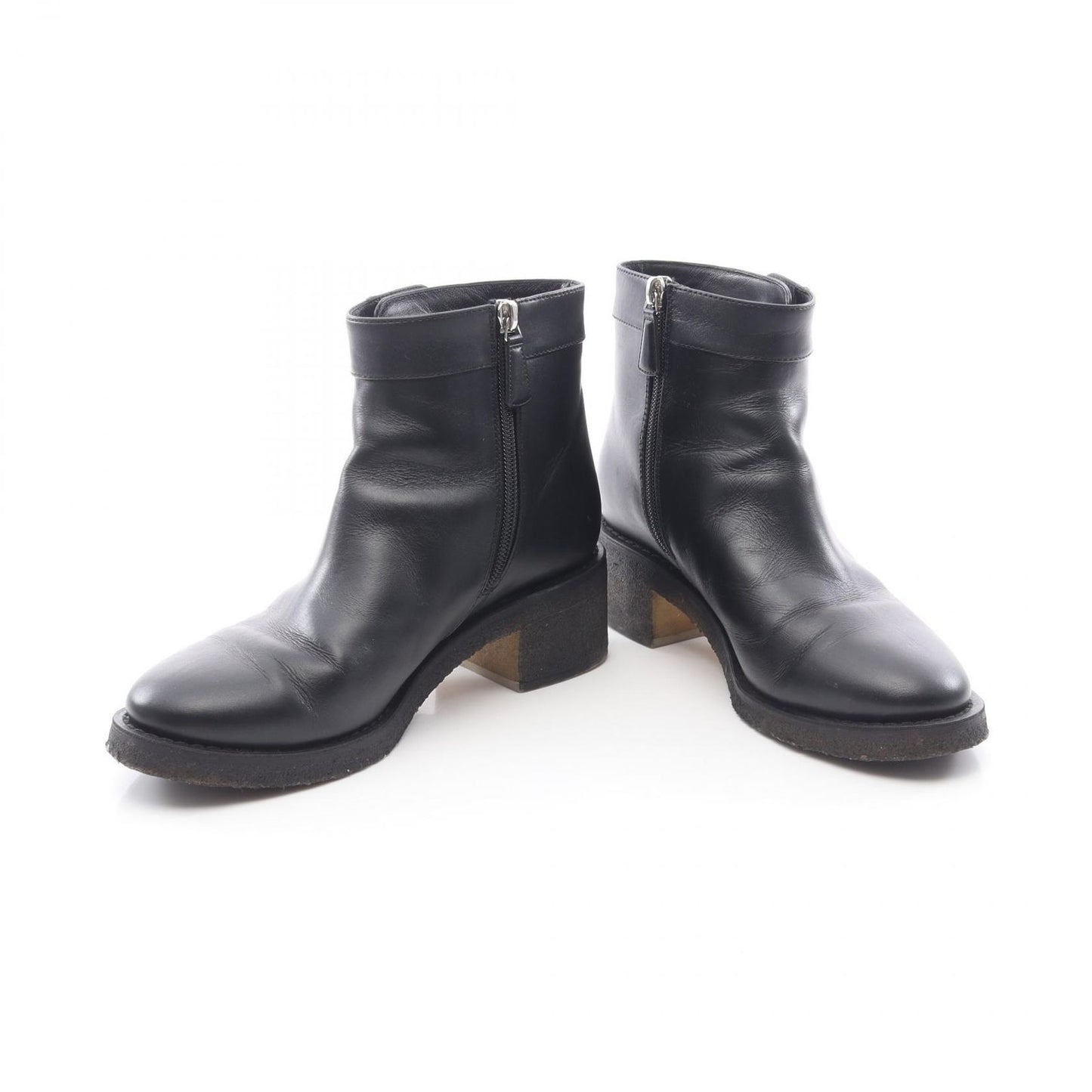 Chanel Boots CC Logo Short Leather — view 3