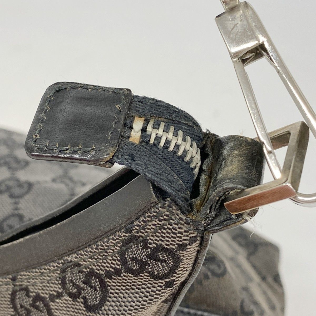 Gucci Shoulder Bag GG Canvas 000 Black Silver — view 6