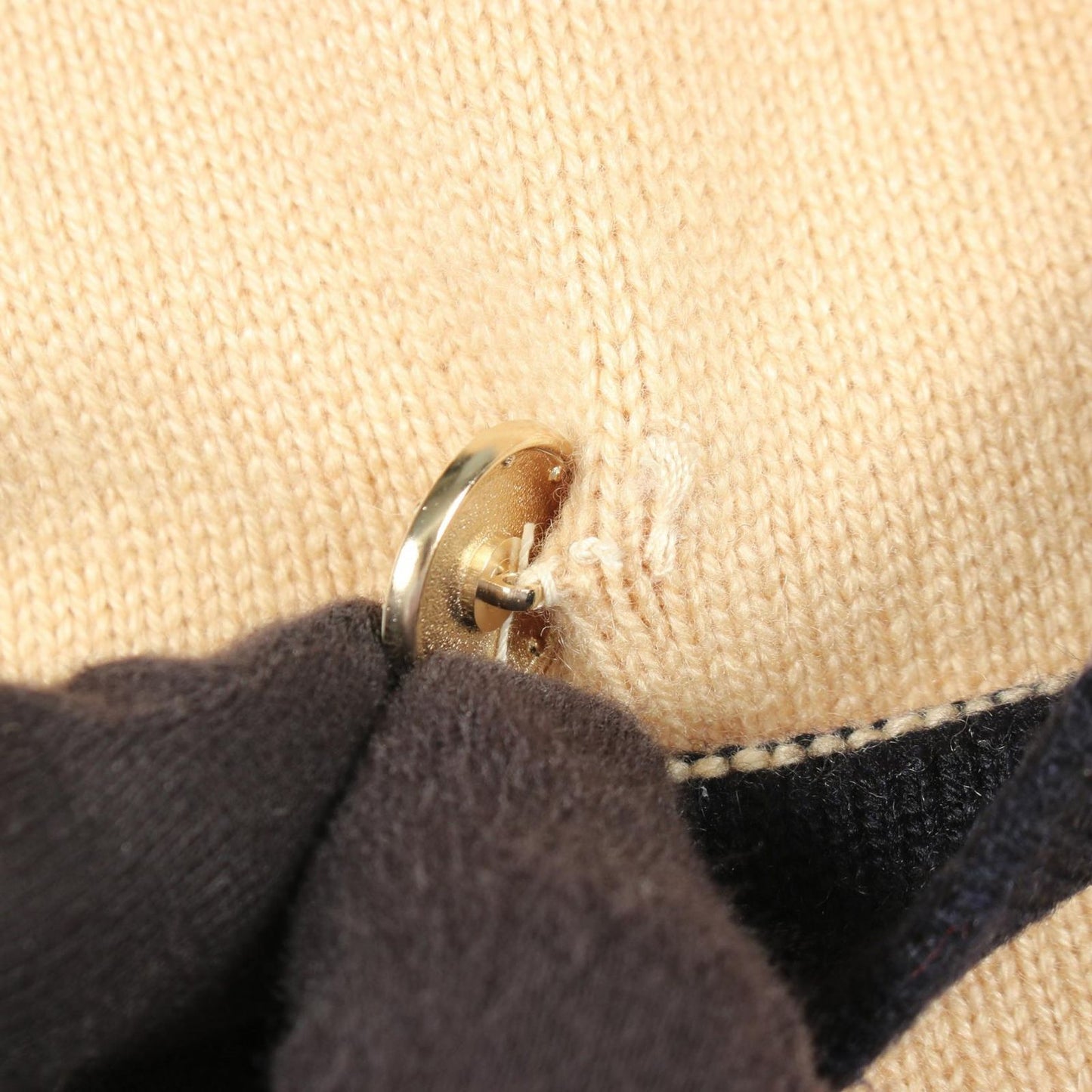 Chanel Cardigan CC Logo Button Long Cashmere — view 5