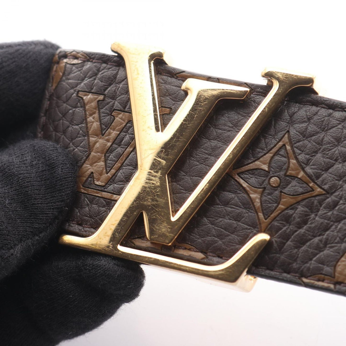 Louis Vuitton Belt Supreme Ceinture LV Initial Leather — view 8