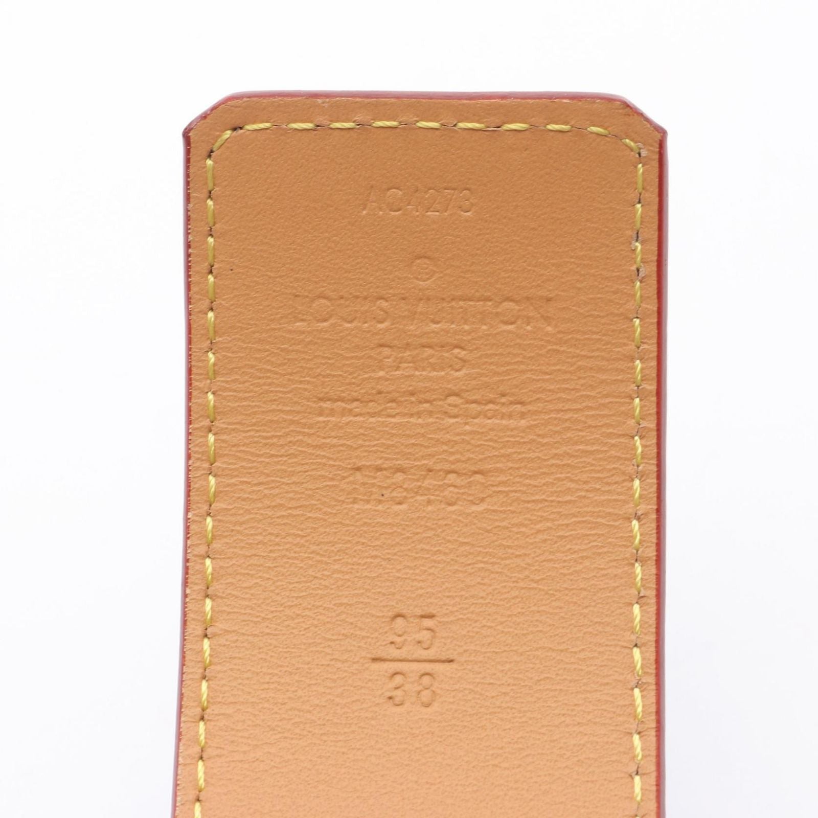 Louis Vuitton Belt LV Initial 40 mm Reversible Gold Leather — view 4