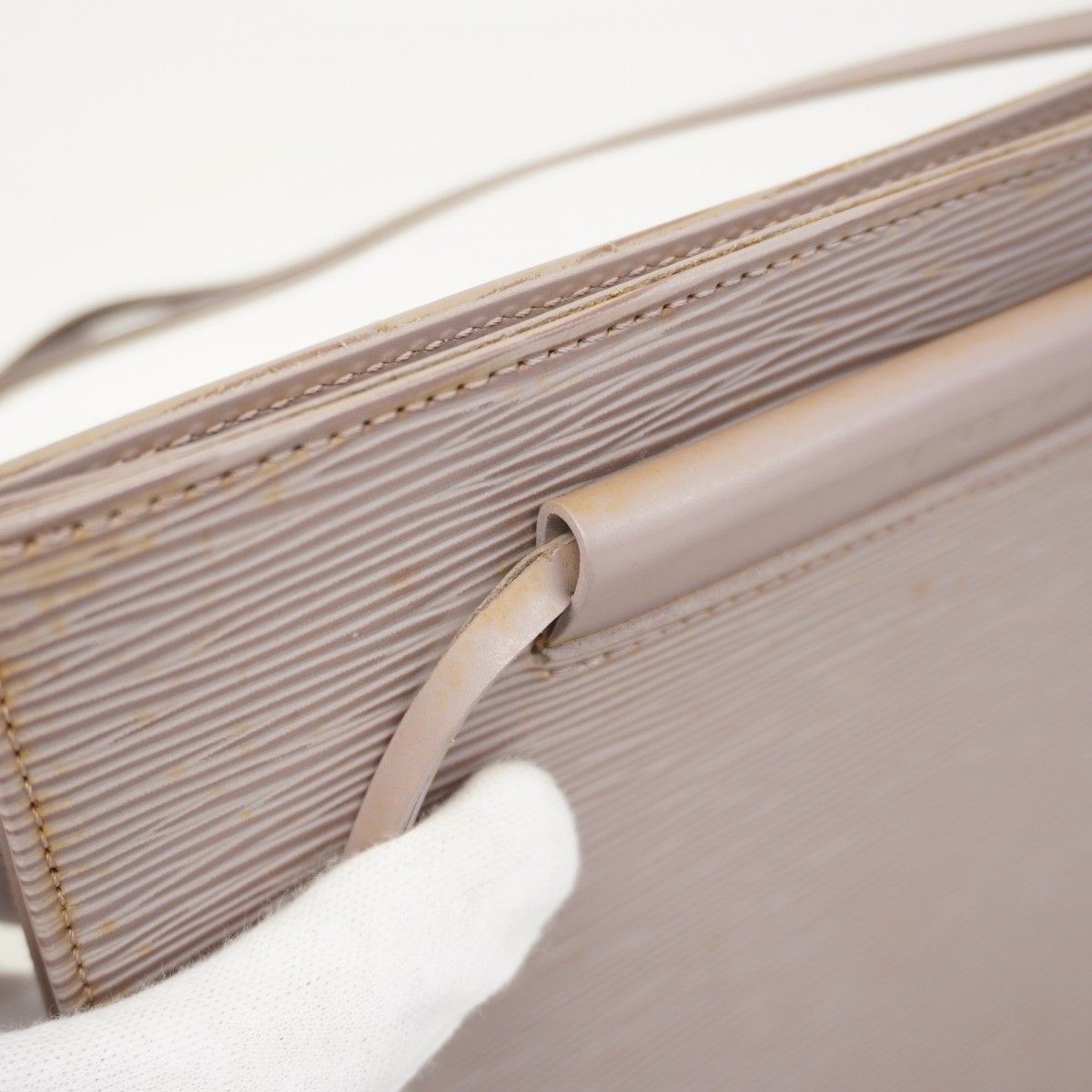 Louis Vuitton Shoulder Bag Epi Saint Tropez Lila — view 7