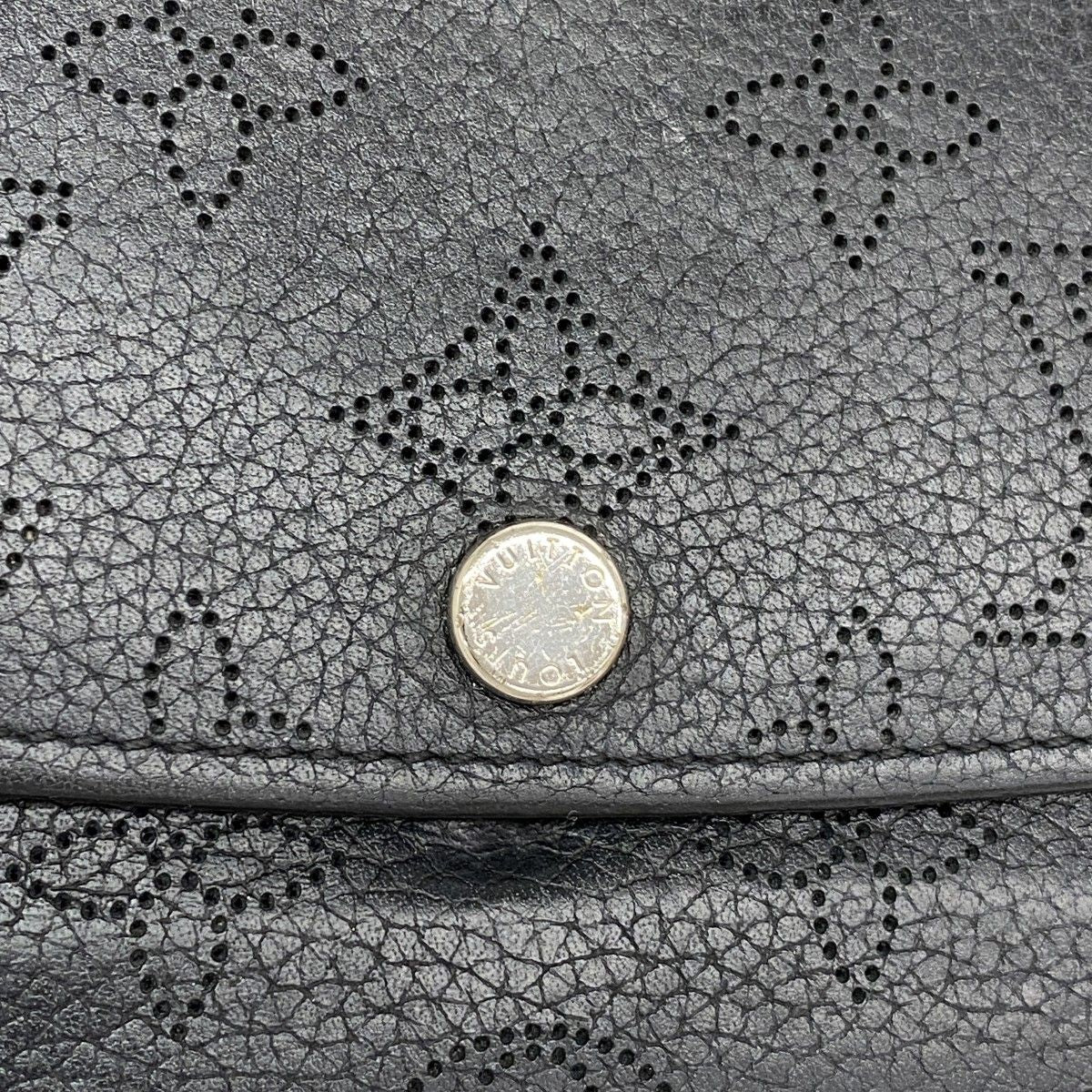 Louis Vuitton Wallet Mahina Portefeuille Iris Noir — view 8