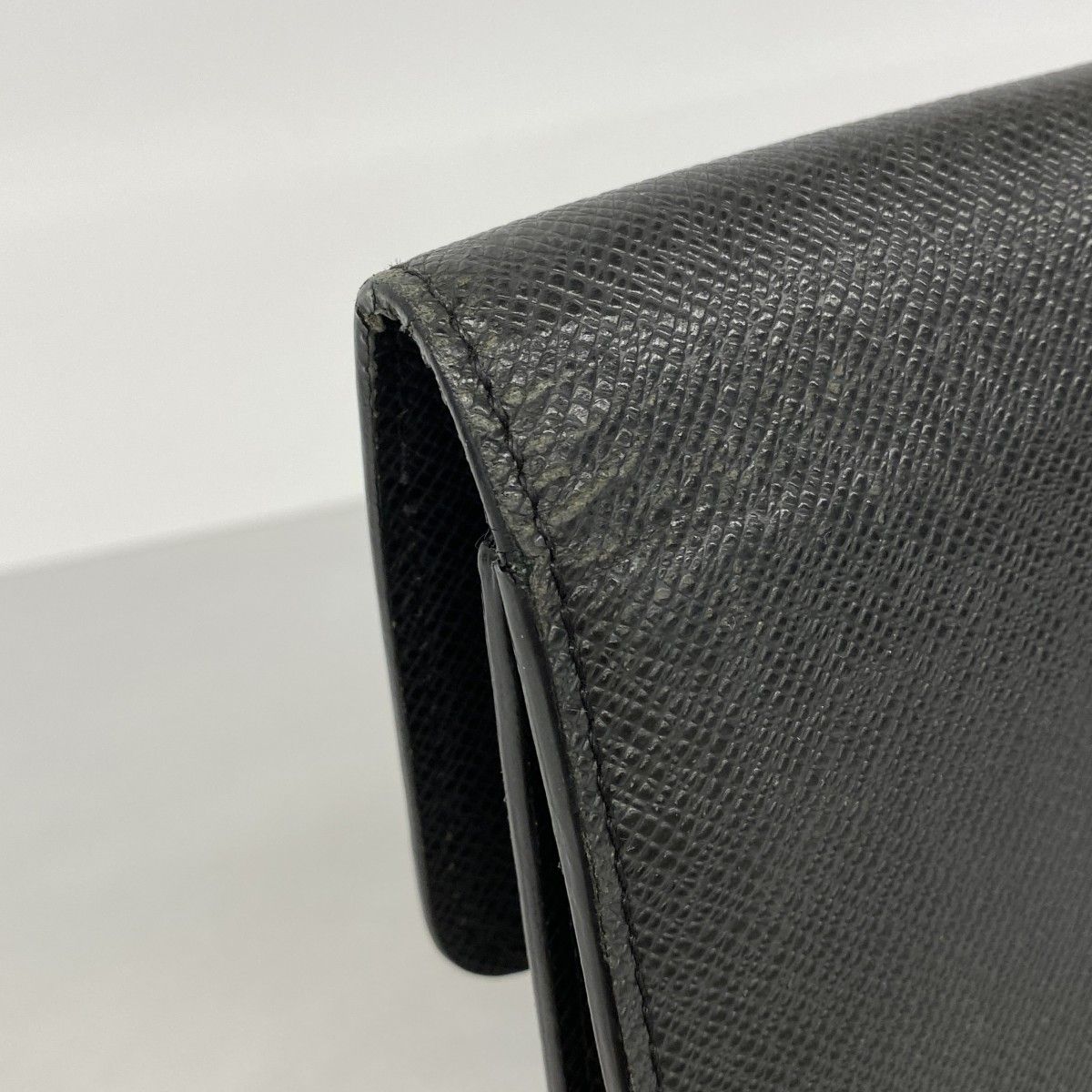 Louis Vuitton Clutch Taiga Belair Ardoise — view 7