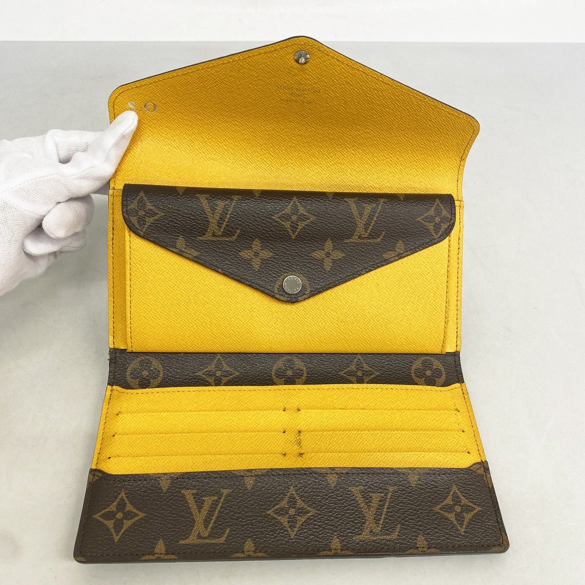 Louis Vuitton Trifold Wallet Monogram Epi Portefeuille Marie Louron Brown Citron — view 3