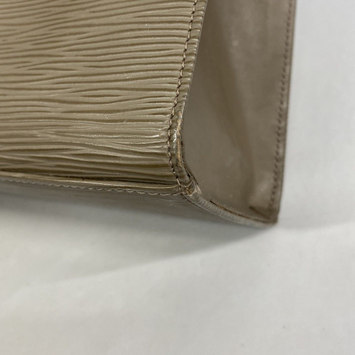 Louis Vuitton Handbag Epi Croisette PM Peppa — view 6